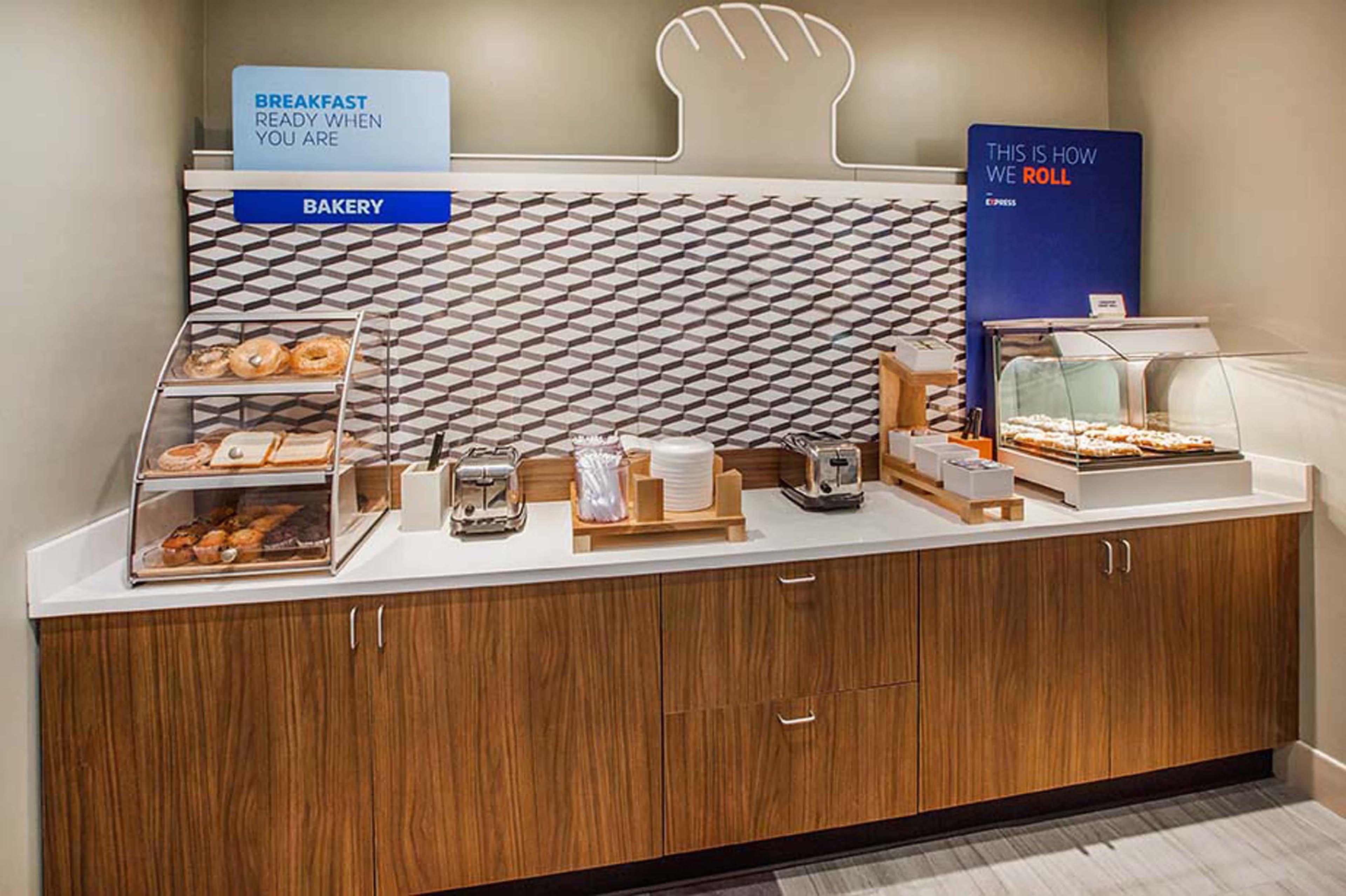 Holiday Inn Express & Suites Smithfield - Providence By Ihg Luaran gambar